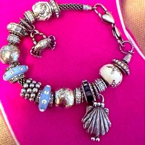 Brighton Glam Beach Charm Bracelet Periwinkle, Cream, Scallop, Maryland Crab